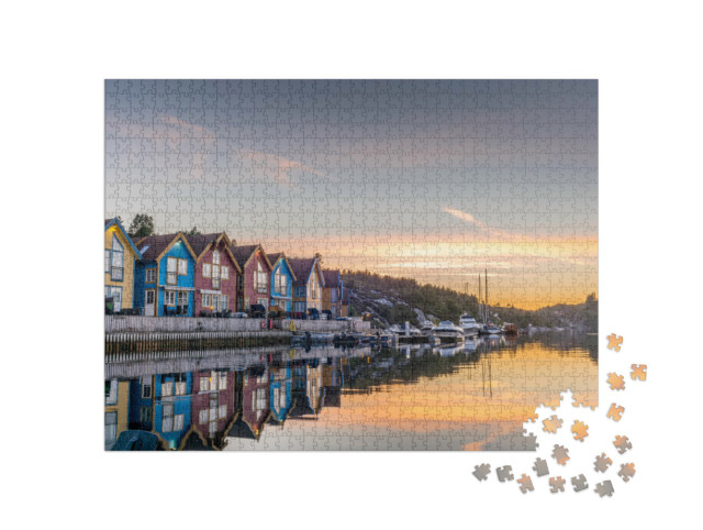 Puzzel 1000 stukjes „Reflecties op het zeewater aan de fjord van Bergen, Noorwegen“
