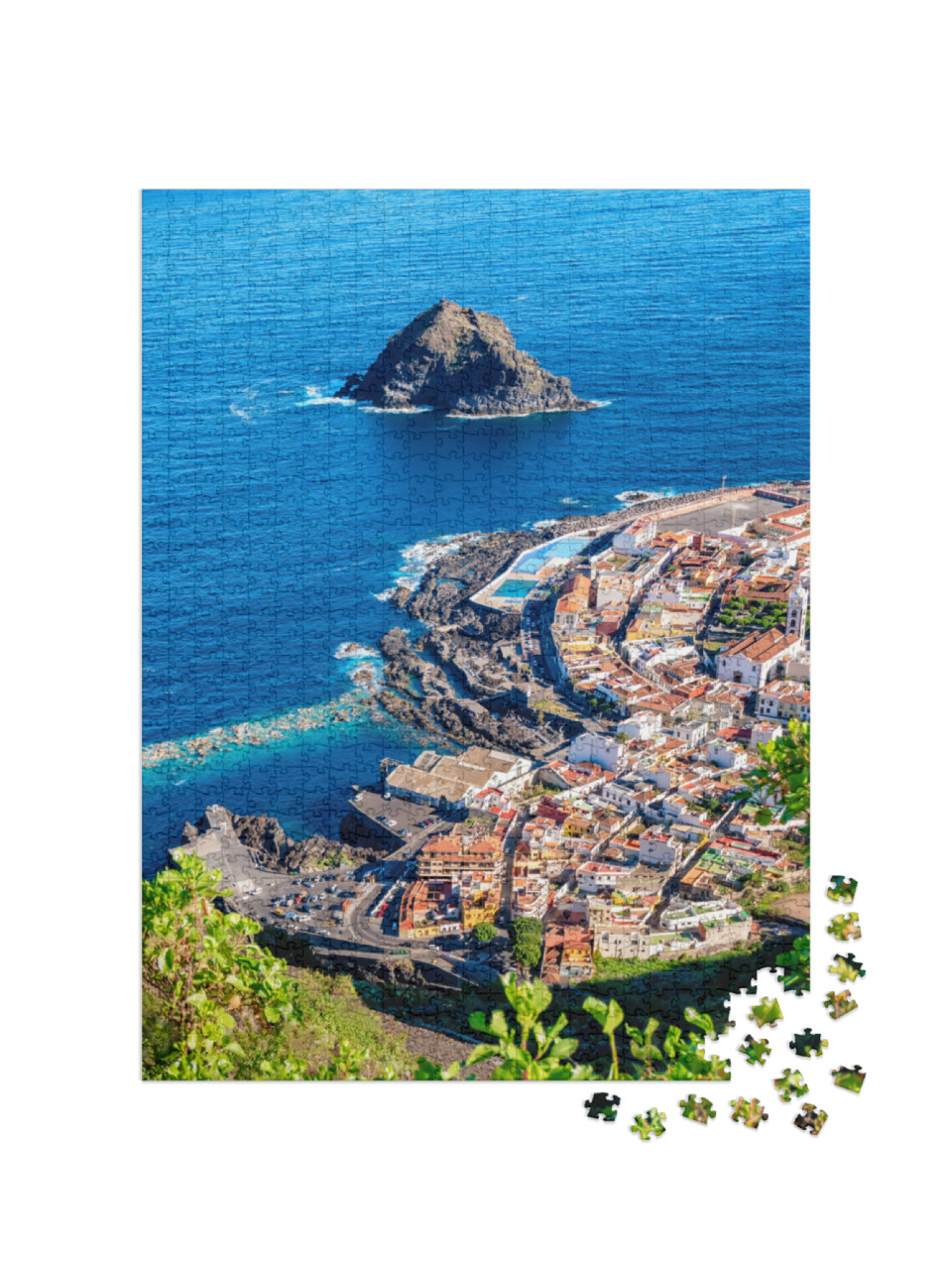 Puzzel 1000 stukjes „Luchtfoto van het dorp Garachico aan de Atlantische Oceaan, Tenerife, Spanje“
