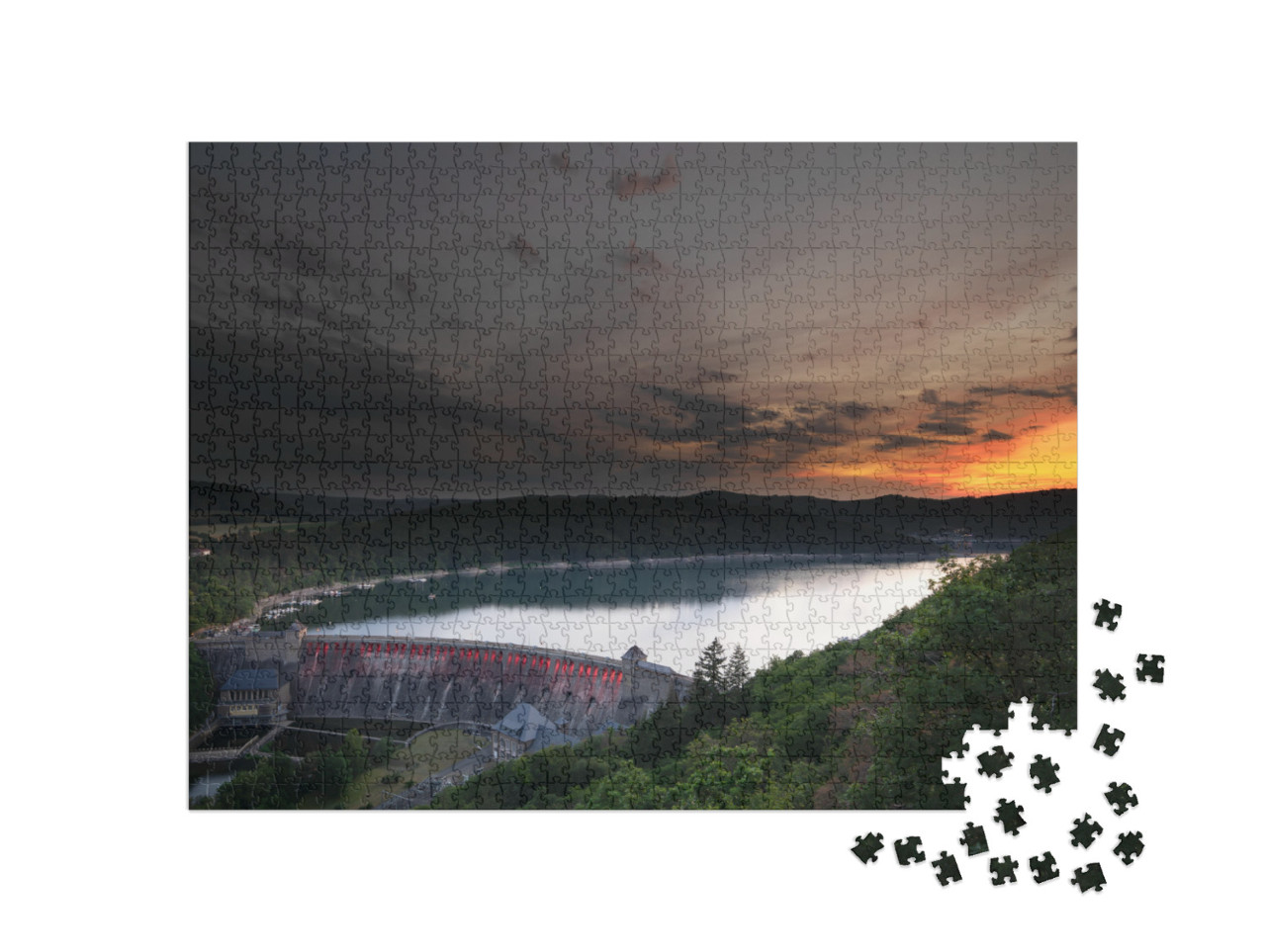 Puzzel 1000 stukjes „Uitzicht vanaf het uitzichtspunt Kleine Kanzel op de Edersee bij zonsondergang“