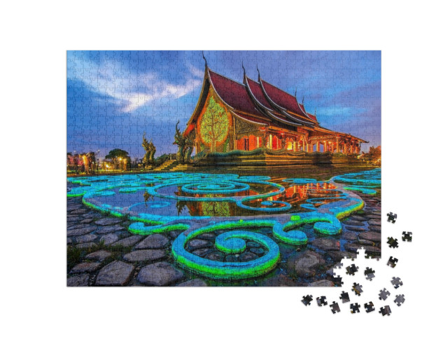 Puzzel 1000 stukjes „Sirindhorn Wararam Phu Prao in de avond“