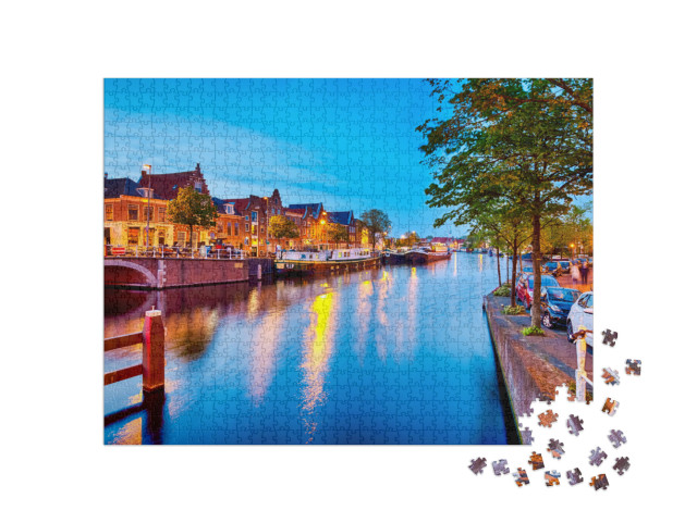 Puzzel 1000 stukjes „Uitzicht op Harlem Sight aan de rivier het Spaarne“
