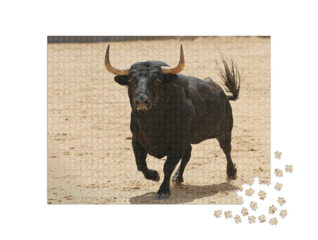 Puzzel 1000 stukjes „Zwarte Spaanse stier in de arena“