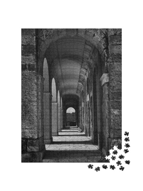 Puzzel 1000 stukjes „Stenen gang met zuilen, Fort Manoel, Malta“