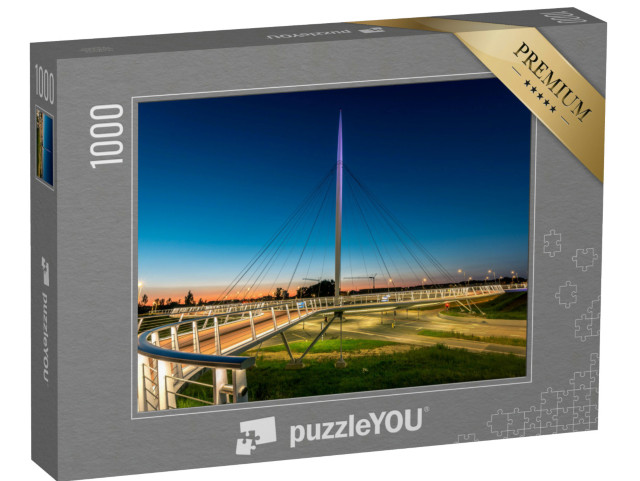 Puzzel 1000 stukjes „De Hovenring bij zonsondergang, een unieke brug die over de straten hangt“