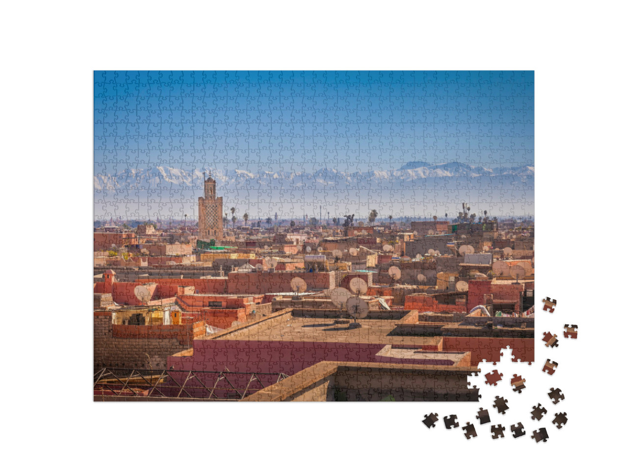 Puzzel 1000 stukjes „Panoramisch uitzicht op Marrakech en het met sneeuw bedekte Atlasgebergte, Marokko“