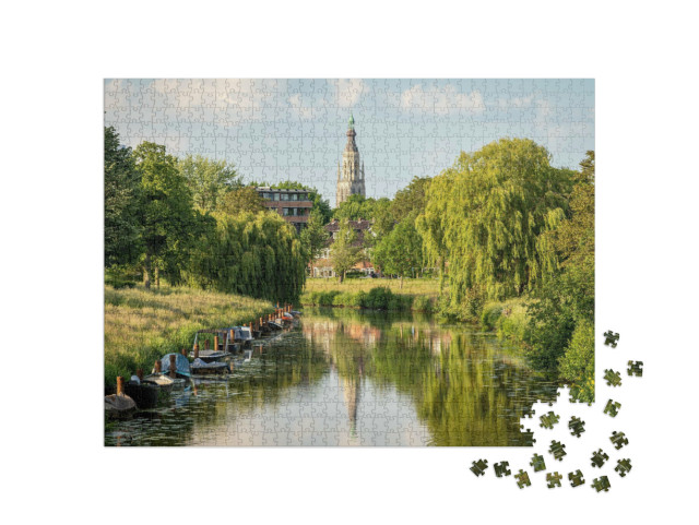 Puzzel 1000 stukjes „Stadsgezicht van Breda, Nederland, zicht op de grote kerk“