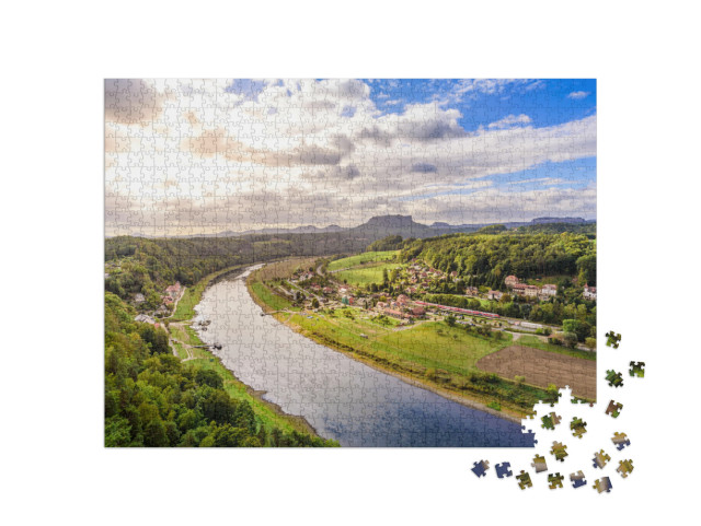 Puzzel 1000 stukjes „Uitzicht op de Elbe en Rathen vanaf de Bastei, Duitsland“