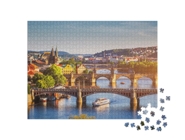 Puzzel 1000 stukjes „Zonsondergang over de Karelsbrug in Praag, Vltava, Tsjechië“