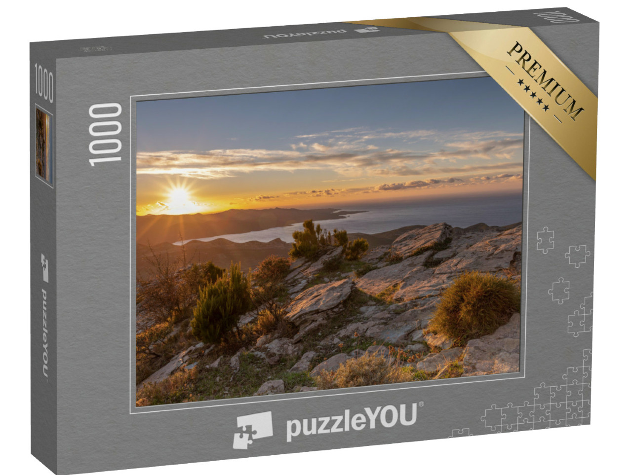 Puzzel 1000 stukjes „Herfstvegetatie in de bergen van Corsica met de zee op de achtergrond“