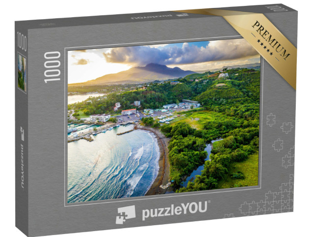 Puzzel 1000 stukjes „Luchtfoto van een jachthaven in Puerto Plata Dominicaanse Republiek“