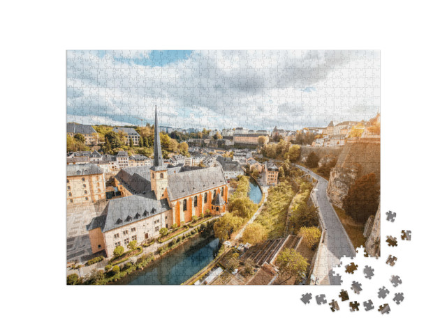 Puzzel 1000 stukjes „Johanneskerk en de abdij van Neumünster in Luxemburg-stad“