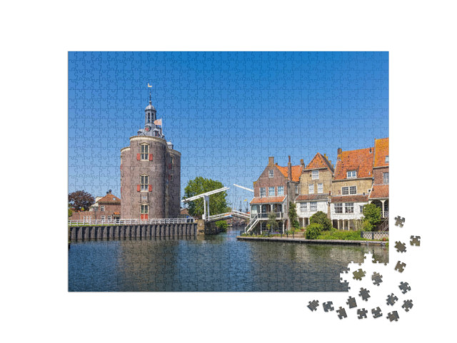 Puzzel 1000 stukjes „Het schilderachtige stadsbeeld van Enkhuizen, een van de belangrijkste havensteden van Nederland“