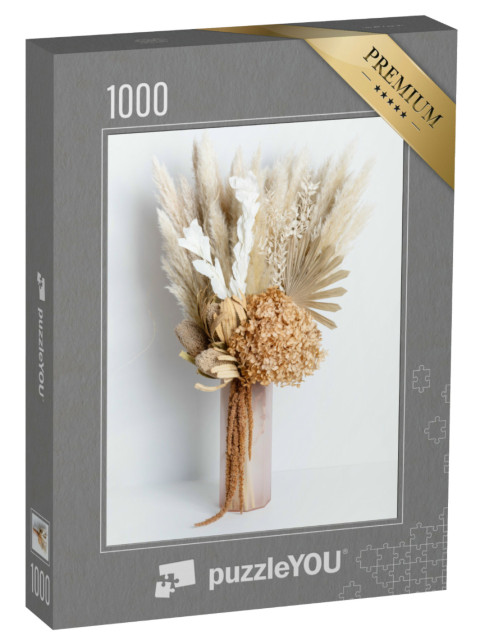 Puzzel 1000 stukjes „Gedroogd bloemstuk met banksia, hortensia, pampagras, palmbladeren“