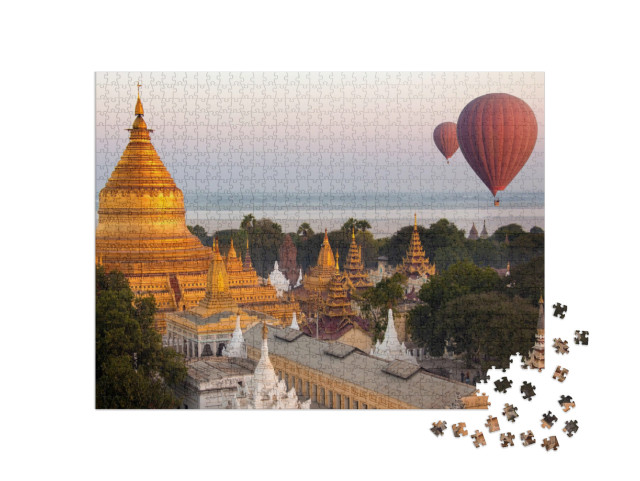 Puzzel 1000 stukjes „Luchtfoto van heteluchtballonnen bij de Shwezigon Pagode, Myanmar“