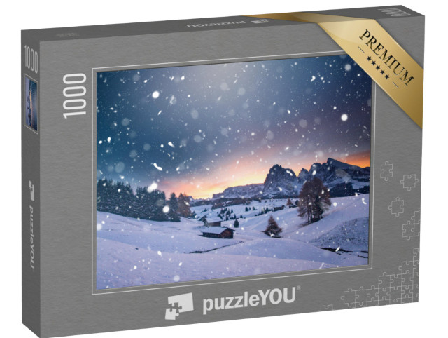 Puzzel 1000 stukjes „Kleine winterhut in de magische zonsondergang, Alpe di Siusi, Italië“