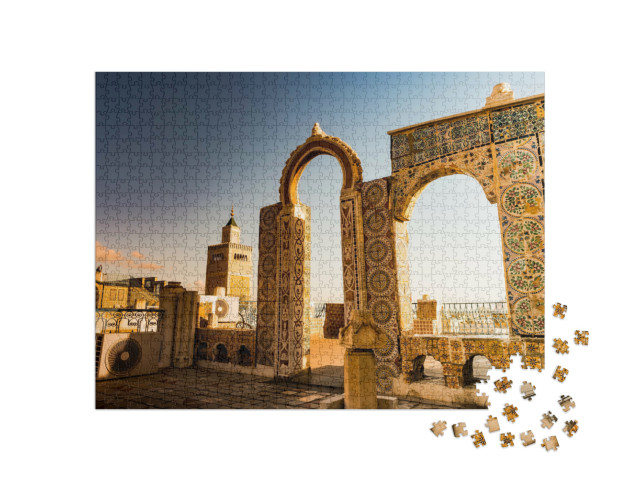 Puzzel 1000 stukjes „Arabische architectuur: stadsgezicht in de ochtend, Tunesië, Noord-Afrika“