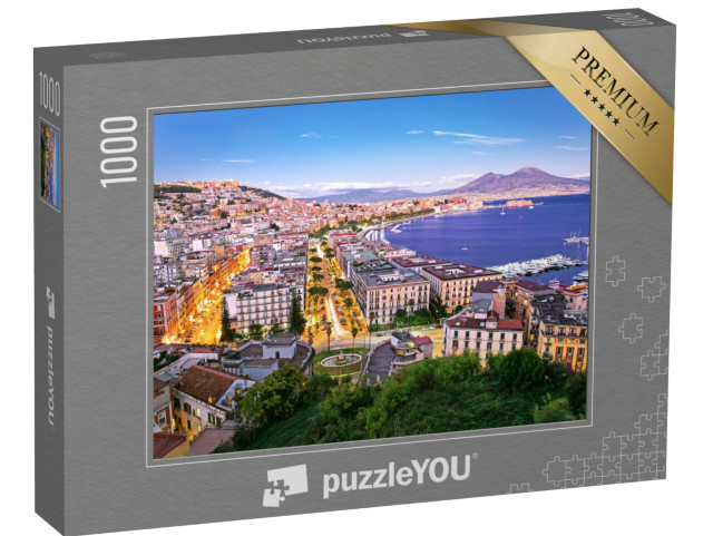 Puzzel 1000 stukjes „Panoramisch uitzicht op Napels bij nacht, Campanië, Italië“