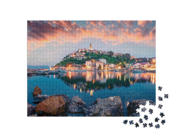 Puzzel 1000 stukjes „Stadsgezicht van Vrbnik aan de Adriatische Zee, Kroatië“
