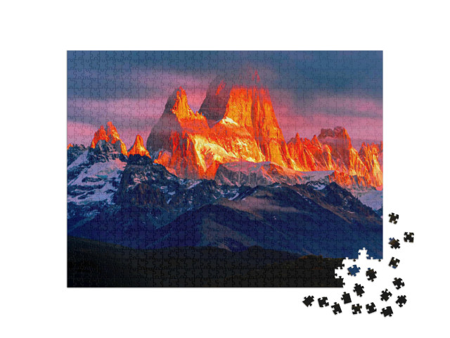 Puzzel 1000 stukjes „Monte Fitz Roy, luchtfoto bij zonsopgang“