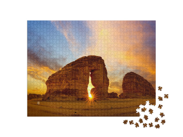 Puzzel 1000 stukjes „Indrukwekkende olifantenrots bij zonsondergang, Al Ula, Saoedi-Arabië“