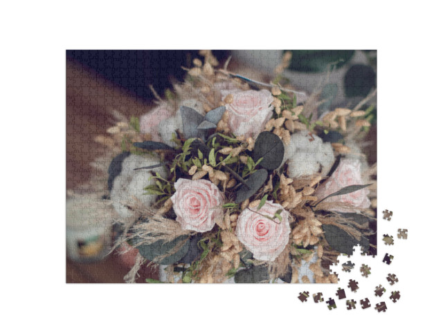 Puzzel 1000 stukjes „Rozen met gedroogde bloemen“
