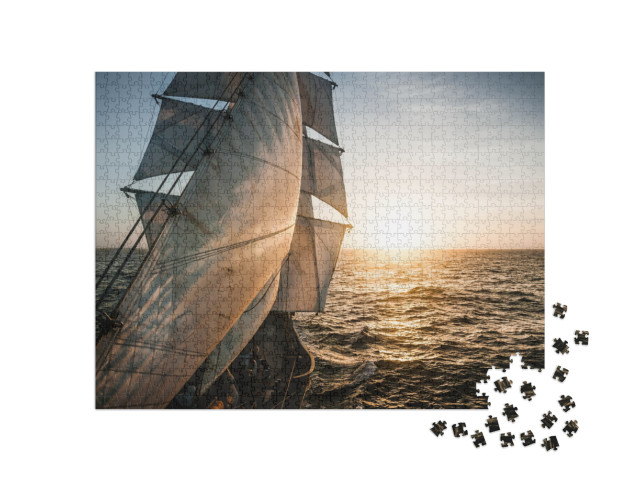 Puzzel 1000 stukjes „Oud grootzeil in het avondlicht“