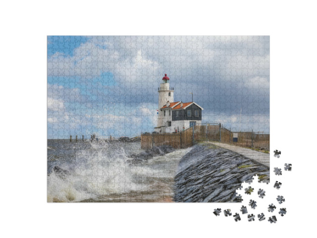 Puzzel 1000 stukjes „Marken, een klein eiland in het Markermeer met een vuurtoren“