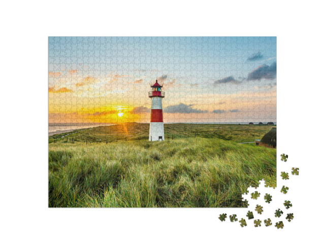 Puzzel 1000 stukjes „Zonsopgang bij de vuurtoren in List op het eiland Sylt“