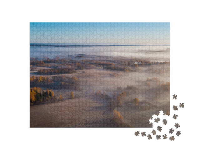 Puzzel 1000 stukjes „Mistige herfstochtend in Estland“