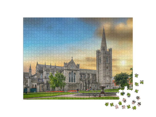 Puzzel 1000 stukjes „Zonsondergang boven Saint Patrick's Cathedral in Dublin, Ierland“