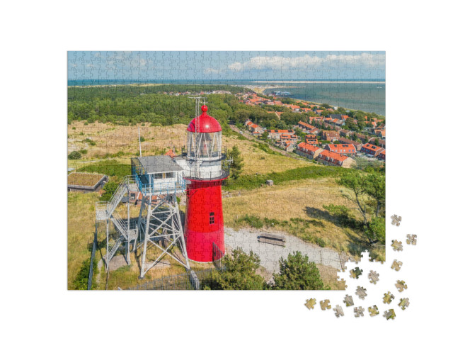 Puzzel 1000 stukjes „Dronebeeld van het eiland Vlieland, met rode vuurtoren, Terschelling“