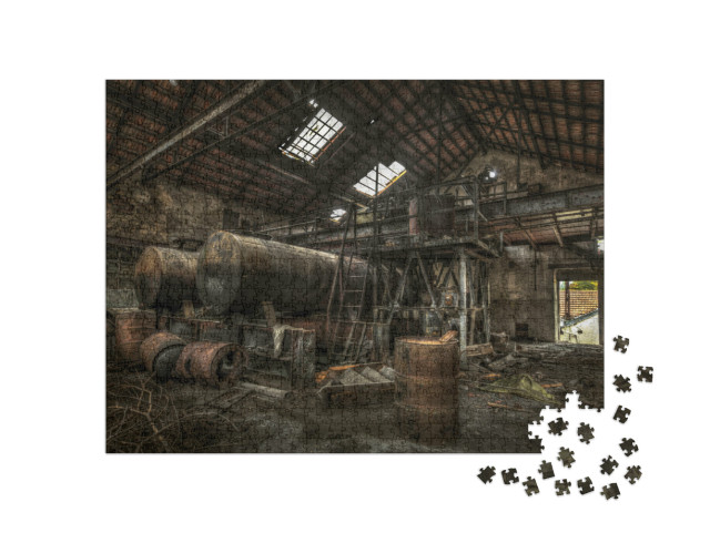 Puzzel 1000 stukjes „Verroeste reservoirs en vaten in een verlaten fabriek“