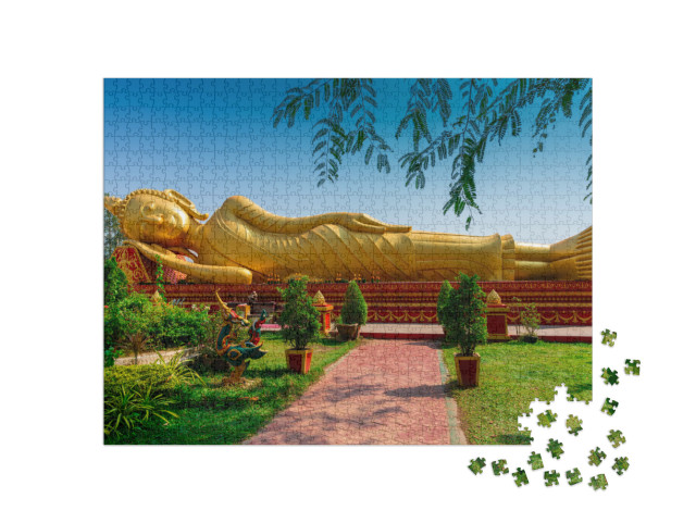 Puzzel 1000 stukjes „Slapende Boeddha in Wat Pha That Luang, Vientiane, Laos“