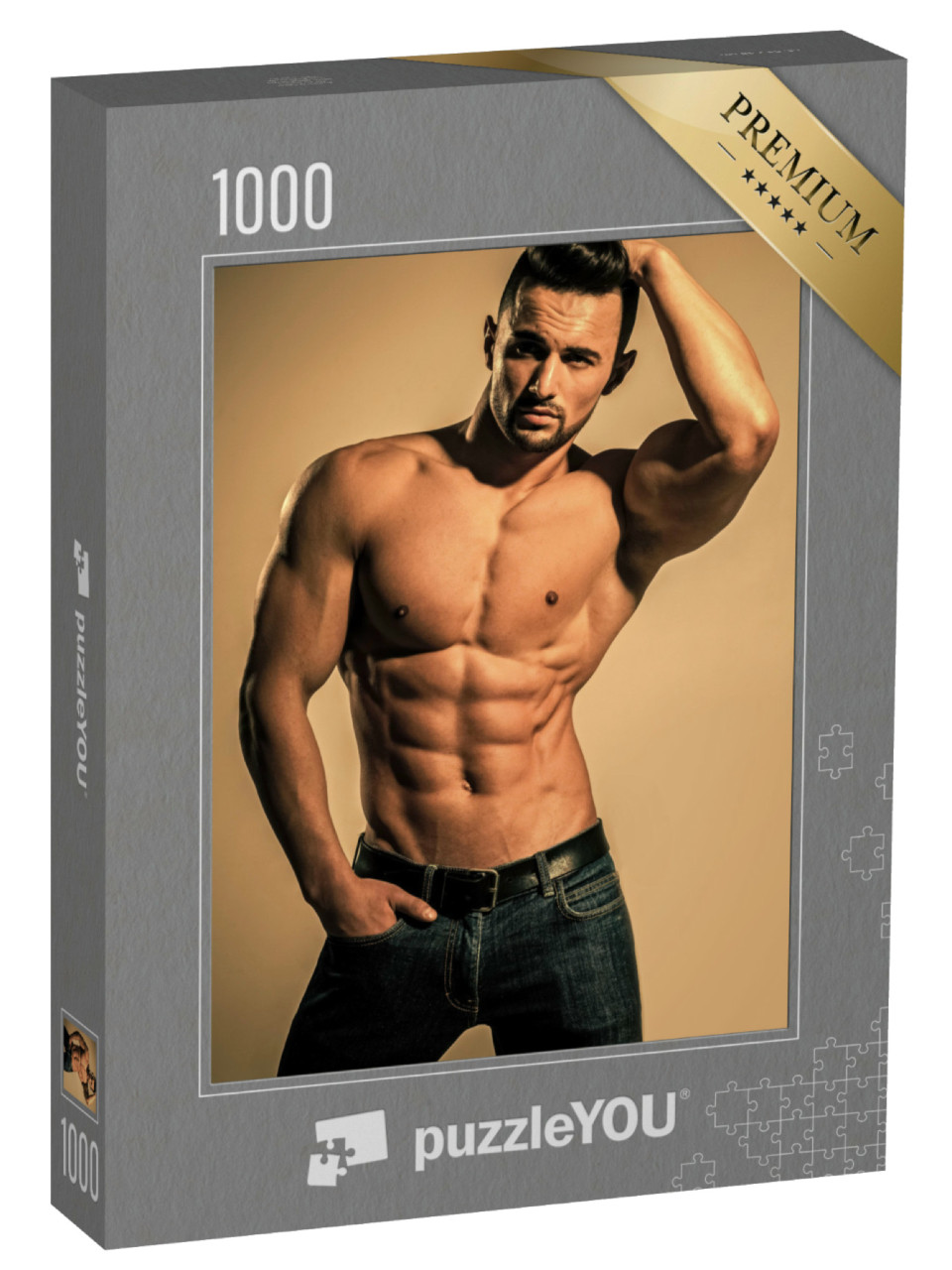 Puzzel 1000 stukjes „Bodybuilder met naakt bovenlichaam in spijkerbroek“