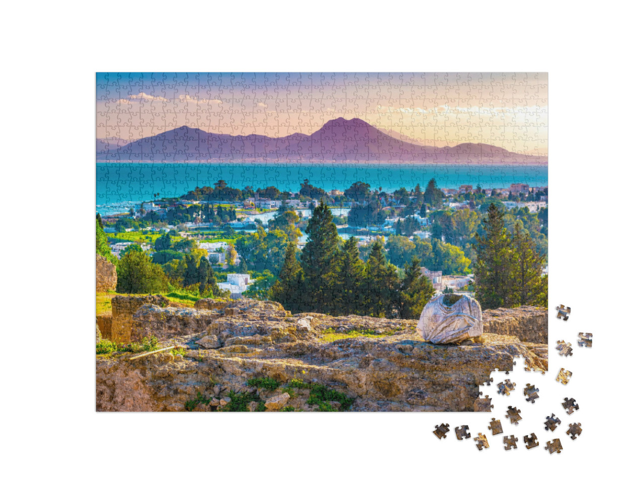 Puzzel 1000 stukjes „Uitzicht vanaf Byrsa heuvel met oude overblijfselen van Carthago, Tunis, Tunesië“