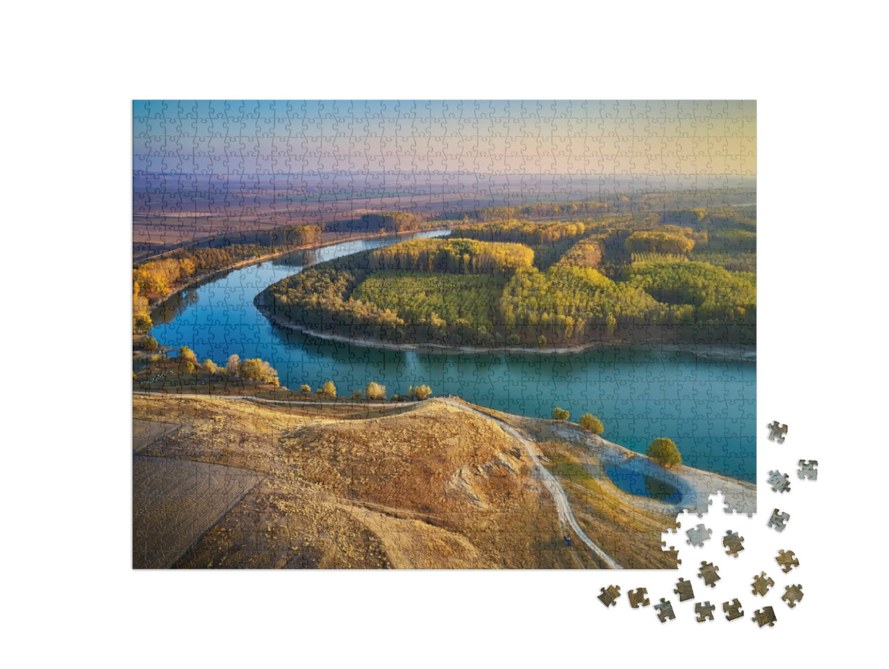 Puzzel 1000 stukjes „Luchtfoto van de oevers van de Donau, Dobrogea, Roemenië“