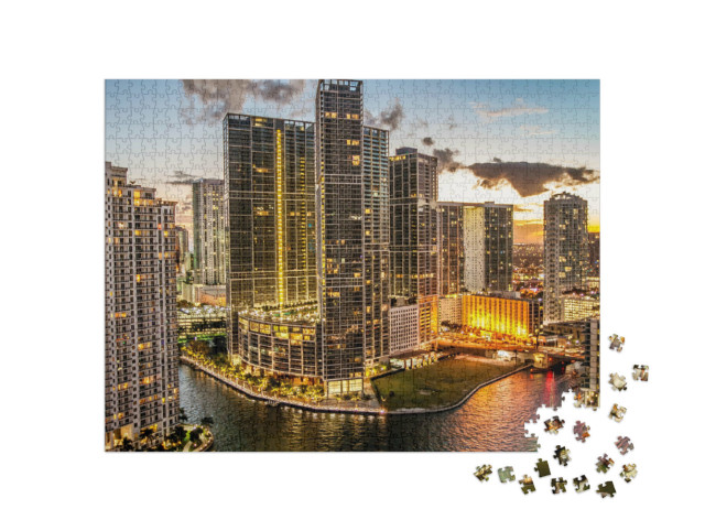 Puzzel 1000 stukjes „Miami bij schemering“