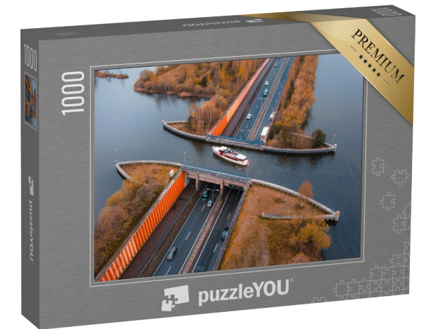 Puzzel 1000 stukjes „Aquaduct Veluwemeer in Nederland, boot vaart over de snelweg“