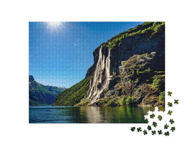 Puzzel 1000 stukjes „Geiranger Fjord, waterval Zeven Zusters“
