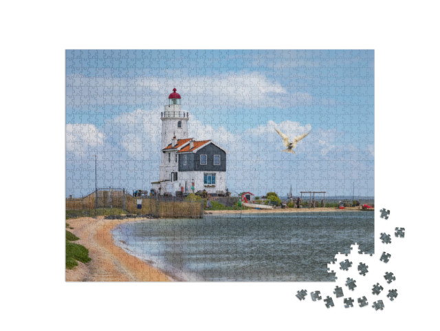 Puzzel 1000 stukjes „De vuurtoren van Marken, een klein eiland in het Markermeer“
