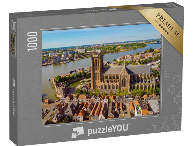 Puzzel 1000 stukjes „De skyline van Dordrecht met kerk en grachtenpanden in de Oude Maas“