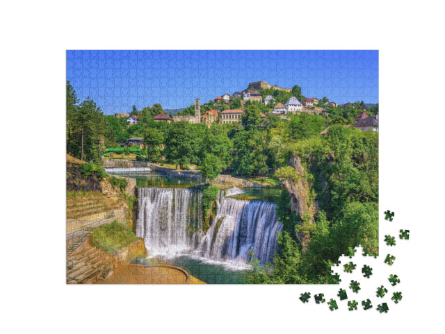 Puzzel 1000 stukjes „Pliva waterval in de stad Jajce, Bosnië en Herzegovina“