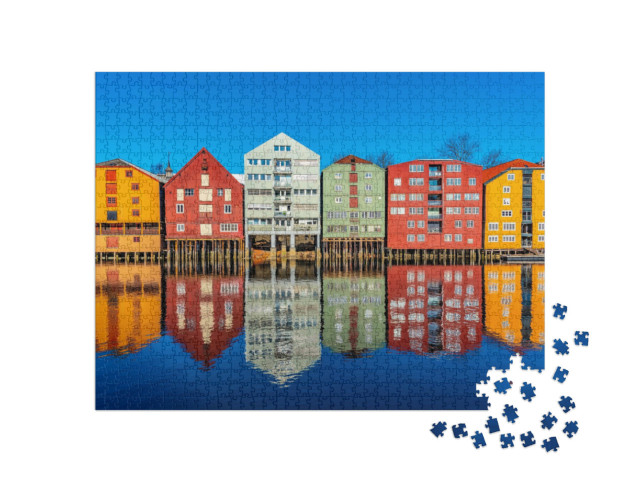 Puzzel 1000 stukjes „Houten huizen bij de rivier Nidelva in de wijk Brygge in Trondheim, Noorwegen“