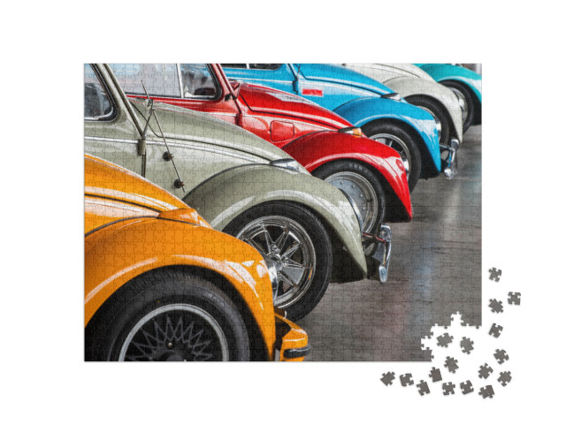 Puzzel 1000 stukjes „Retro oldtimer in verschillende kleuren op een rij“